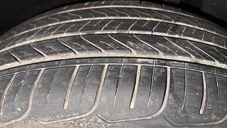 Used 2017 Maruti Suzuki Baleno [2015-2019] Alpha Petrol Petrol Manual tyres LEFT REAR TYRE TREAD VIEW