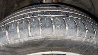 Used 2019 Toyota Glanza [2019-2022] G Petrol Manual tyres RIGHT FRONT TYRE TREAD VIEW