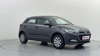 Used 2017 Hyundai Elite i20 [2014-2018] Sportz 1.2 Petrol Manual exterior RIGHT FRONT CORNER VIEW