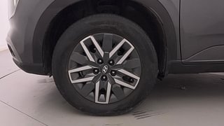 Used 2022 Hyundai Venue [2019-2022] SX 1.5 CRDI Diesel Manual tyres LEFT FRONT TYRE RIM VIEW