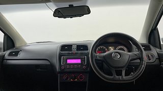 Used 2015 Volkswagen Polo [2015-2019] Comfortline 1.2L (P) Petrol Manual interior DASHBOARD VIEW