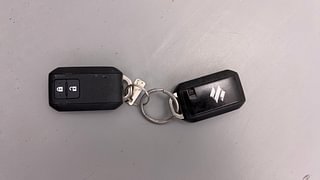 Used 2020 Maruti Suzuki Baleno [2019-2022] Zeta Petrol Petrol Manual extra CAR KEY VIEW