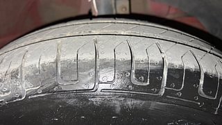 Used 2018 Maruti Suzuki Swift [2017-2021] VXi Petrol Manual tyres RIGHT FRONT TYRE TREAD VIEW