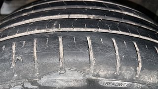 Used 2017 Maruti Suzuki Baleno [2015-2019] Alpha Petrol Petrol Manual tyres LEFT FRONT TYRE TREAD VIEW