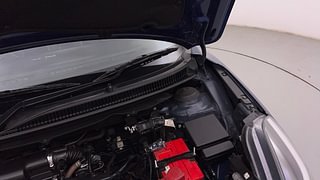 Used 2020 Maruti Suzuki Baleno [2019-2022] Zeta Petrol Petrol Manual engine ENGINE LEFT SIDE HINGE & APRON VIEW
