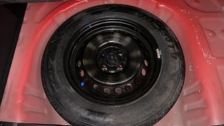 Used 2017 Maruti Suzuki Baleno [2015-2019] Delta Petrol Petrol Manual tyres SPARE TYRE VIEW