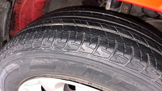 Used 2017 Maruti Suzuki Baleno [2015-2019] Delta Petrol Petrol Manual tyres RIGHT FRONT TYRE TREAD VIEW