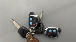 Used 2017 Maruti Suzuki Alto K10 [2014-2019] VXI AMT (O) Petrol Automatic extra CAR KEY VIEW