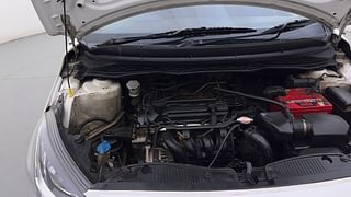 Used 2012 Hyundai i20 [2012-2014] Sportz 1.2 Petrol Manual engine ENGINE RIGHT SIDE HINGE & APRON VIEW