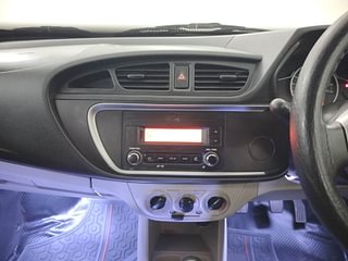 Used 2023 Maruti Suzuki Alto 800 Vxi Petrol Manual interior MUSIC SYSTEM & AC CONTROL VIEW