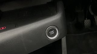 Used 2021 Nissan Magnite XV Premium Turbo CVT Petrol Automatic top_features Keyless start
