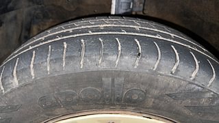 Used 2013 Maruti Suzuki Swift [2011-2017] VXi Petrol Manual tyres LEFT FRONT TYRE TREAD VIEW