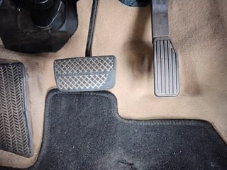 Used 2014 Honda City [2014-2017] VX CVT Petrol Automatic interior PEDALS VIEW