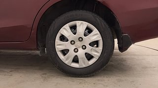 Used 2015 Honda Amaze [2013-2016] 1.2 S i-VTEC Petrol Manual tyres LEFT REAR TYRE RIM VIEW