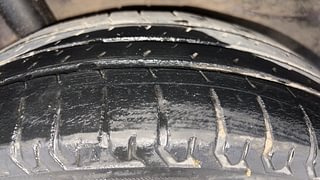 Used 2015 Honda Amaze [2013-2016] 1.2 S i-VTEC Petrol Manual tyres RIGHT REAR TYRE TREAD VIEW