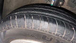 Used 2022 maruti-suzuki Dzire LXI Petrol Manual tyres RIGHT FRONT TYRE TREAD VIEW