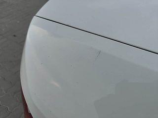 Used 2016 Volkswagen Vento [2015-2019] Highline Petrol AT Petrol Automatic dents MINOR SCRATCH