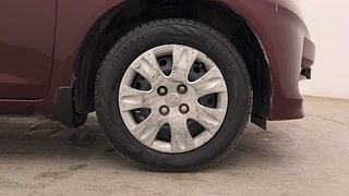 Used 2015 Honda Amaze [2013-2016] 1.2 S i-VTEC Petrol Manual tyres RIGHT FRONT TYRE RIM VIEW