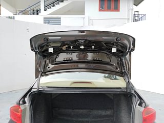 Used 2014 Honda City [2014-2017] VX CVT Petrol Automatic interior DICKY DOOR OPEN VIEW