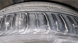 Used 2015 Honda City [2014-2017] VX Diesel Diesel Manual tyres RIGHT REAR TYRE TREAD VIEW