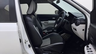 Used 2018 Maruti Suzuki Ignis [2017-2020] Zeta MT Petrol Petrol Manual interior RIGHT SIDE FRONT DOOR CABIN VIEW