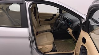 Used 2020 Ford Figo Aspire [2019-2021] Titanium Plus 1.2 Ti-VCT Petrol Manual interior RIGHT SIDE FRONT DOOR CABIN VIEW
