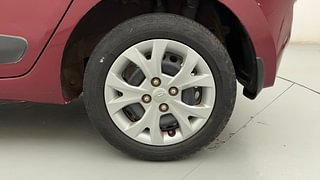 Used 2016 Hyundai Grand i10 [2013-2017] Sportz 1.2 Kappa VTVT Petrol Manual tyres LEFT REAR TYRE RIM VIEW