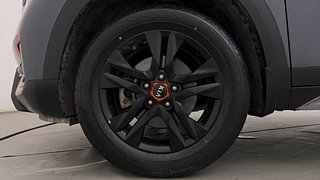 Used 2021 Kia Seltos Anniversary Edition Petrol Manual tyres LEFT FRONT TYRE RIM VIEW