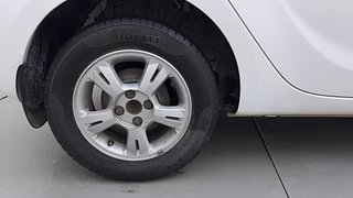 Used 2011 Hyundai i20 [2008-2012] Asta 1.2 Petrol Manual tyres RIGHT REAR TYRE RIM VIEW