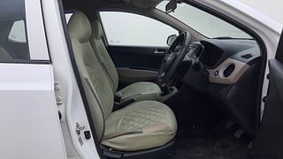 Used 2014 Hyundai Grand i10 [2013-2017] Sportz 1.1 CRDi Diesel Manual interior RIGHT SIDE FRONT DOOR CABIN VIEW