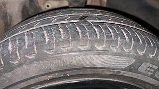 Used 2018 Maruti Suzuki Ignis [2017-2020] Alpha AMT Petrol Petrol Automatic tyres RIGHT FRONT TYRE TREAD VIEW