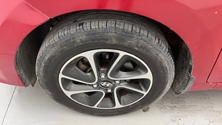 Used 2017 Hyundai Grand i10 [2017-2020] Sportz (O) AT 1.2 Kappa VTVT Petrol Automatic tyres LEFT FRONT TYRE RIM VIEW