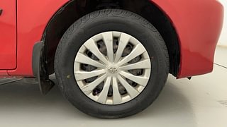 Used 2011 Toyota Etios Liva [2010-2017] G Petrol Manual tyres RIGHT FRONT TYRE RIM VIEW