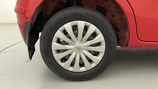 Used 2011 Toyota Etios Liva [2010-2017] G Petrol Manual tyres RIGHT REAR TYRE RIM VIEW