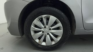 Used 2017 Maruti Suzuki Baleno [2015-2019] Delta Petrol Petrol Manual tyres LEFT FRONT TYRE RIM VIEW