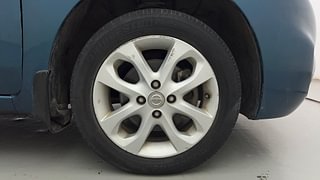 Used 2016 Nissan Micra [2013-2020] XV CVT Petrol Automatic tyres RIGHT FRONT TYRE RIM VIEW