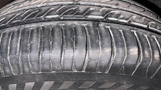 Used 2016 Mahindra KUV100 [2015-2017] K6 6 STR Petrol Manual tyres RIGHT FRONT TYRE TREAD VIEW