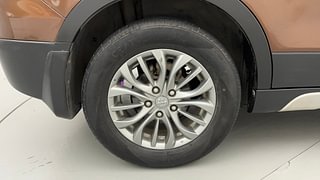 Used 2017 Maruti Suzuki S-Cross [2015-2017] Zeta 1.3 Diesel Manual tyres RIGHT REAR TYRE RIM VIEW