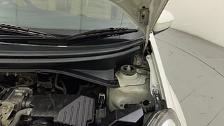 Used 2014 Honda Amaze [2013-2016] 1.2 S i-VTEC Petrol Manual engine ENGINE LEFT SIDE HINGE & APRON VIEW