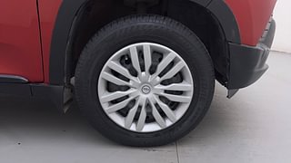 Used 2016 Mahindra KUV100 [2015-2017] K6 6 STR Petrol Manual tyres RIGHT FRONT TYRE RIM VIEW