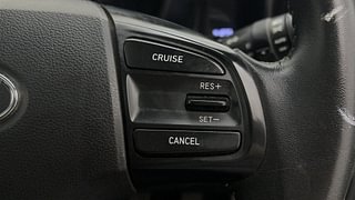Used 2021 Hyundai Venue SX 1.0  Turbo Petrol Manual top_features Cruise control