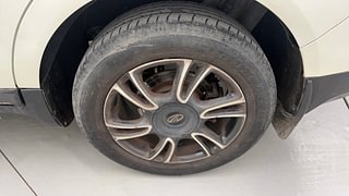 Used 2019 Mahindra Marazzo M8 8str Diesel Manual tyres LEFT REAR TYRE RIM VIEW