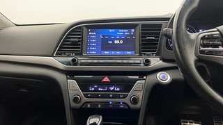 Used 2018 Hyundai Elantra [2016-2022] 2.0 SX(O) AT Petrol Automatic interior MUSIC SYSTEM & AC CONTROL VIEW