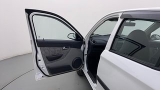 Used 2017 Maruti Suzuki Alto 800 [2016-2019] Vxi Petrol Manual interior LEFT FRONT DOOR OPEN VIEW