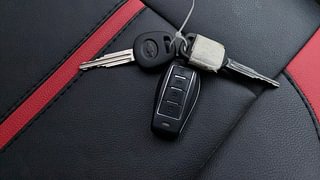 Used 2014 Chevrolet Beat [2014-2017] PS Petrol Petrol Manual extra CAR KEY VIEW