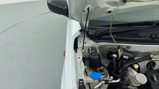 Used 2016 Maruti Suzuki Alto K10 [2014-2019] VXi Petrol Manual engine ENGINE RIGHT SIDE HINGE & APRON VIEW
