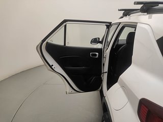 Used 2020 Hyundai Venue [2019-2021] SX 1.0 (O) Turbo Petrol Manual interior LEFT REAR DOOR OPEN VIEW