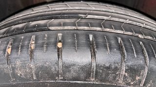 Used 2020 Maruti Suzuki Swift [2017-2021] ZXi Plus AMT Petrol Automatic tyres RIGHT REAR TYRE TREAD VIEW