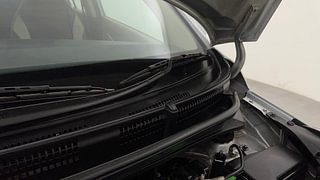 Used 2019 Hyundai New Santro 1.1 Sportz CNG Petrol+cng Manual engine ENGINE LEFT SIDE HINGE & APRON VIEW