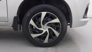 Used 2017 Maruti Suzuki Alto K10 [2014-2019] VXi Petrol Manual tyres RIGHT FRONT TYRE RIM VIEW